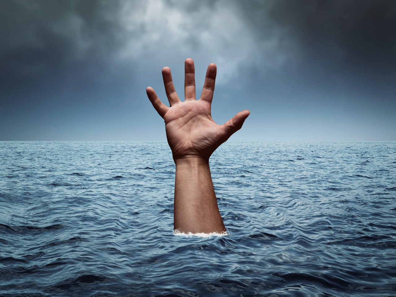 溺水死亡几小时能浮出水面,溺水死亡的真正原因