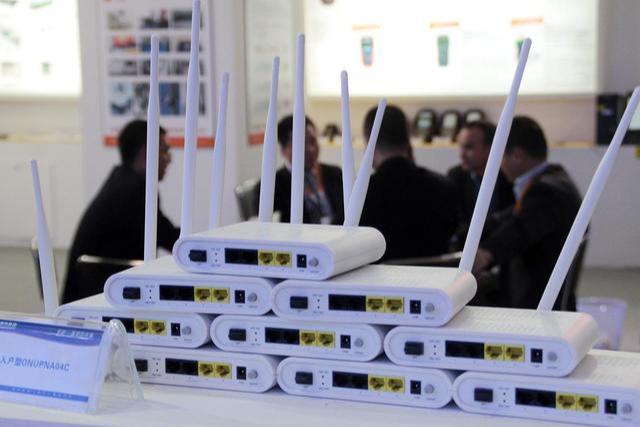 路由器最好信号最稳定怎么调整,怎么放路由器网速才会变快