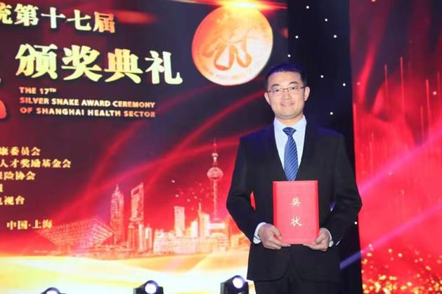 良医因为坚持不懈才挽救一个生命,良医拯救肝脏