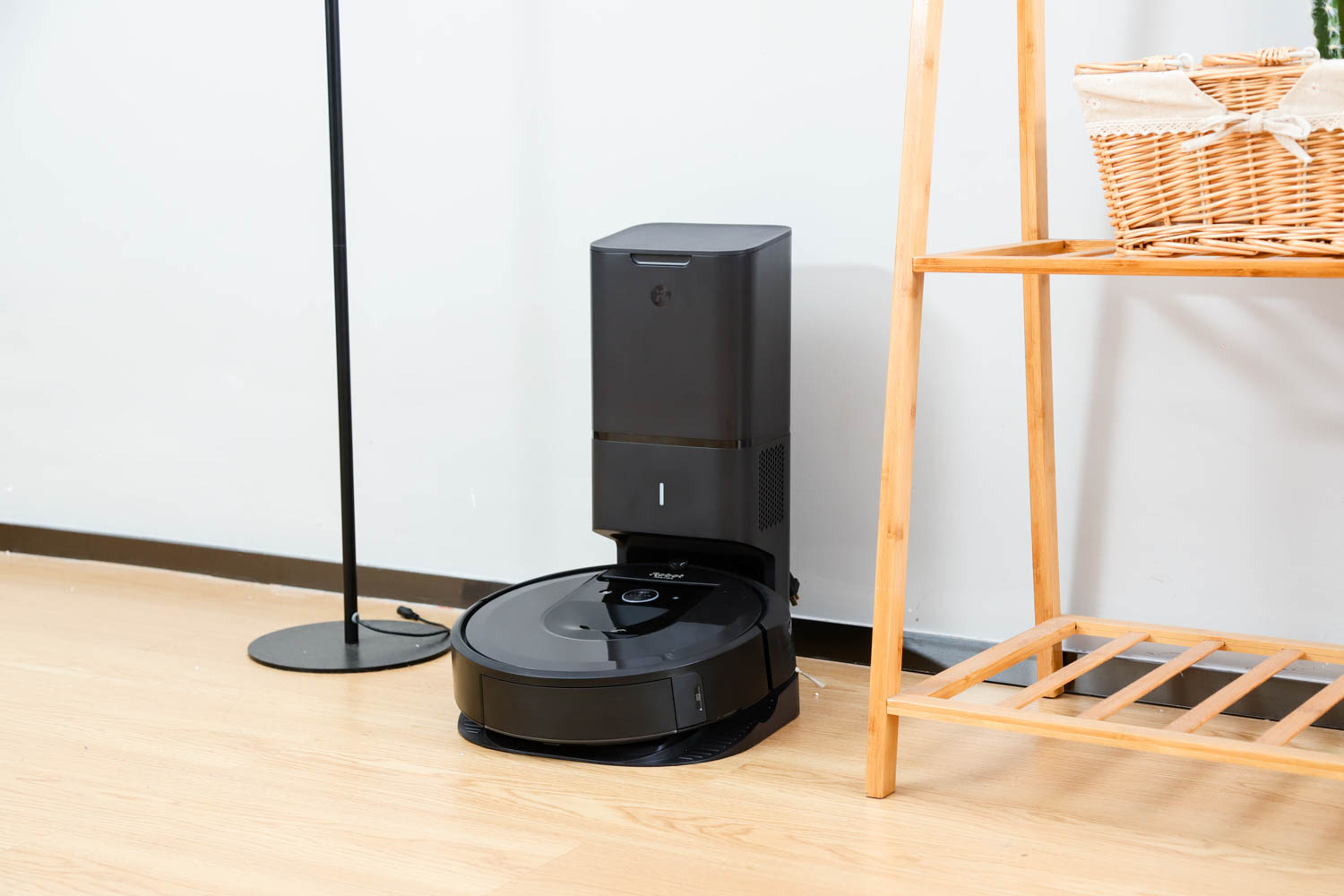 偷懒扫地机器人,大牌自清洁扫地机测评