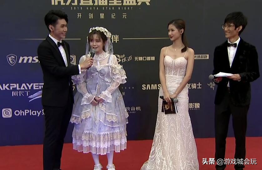 大仙虎牙首秀孤影,孤影巅峰时期和张大仙哪个人气高