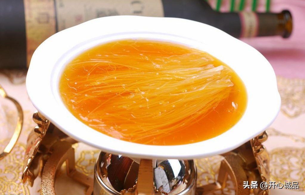 极限工作之捕鲨：年捕杀2亿条！虽说给了份子钱，鱼翅能不吃吗？