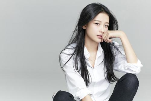 京圈太子妃孙怡，24岁闪婚董子健，为何生子多年仍未领证