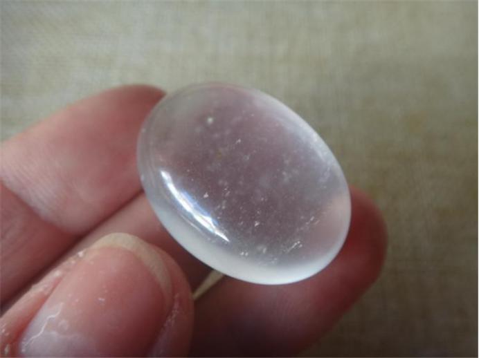 捡石头石英石和玉的区别的技巧图,捡石头怎么区别石英石与玉石