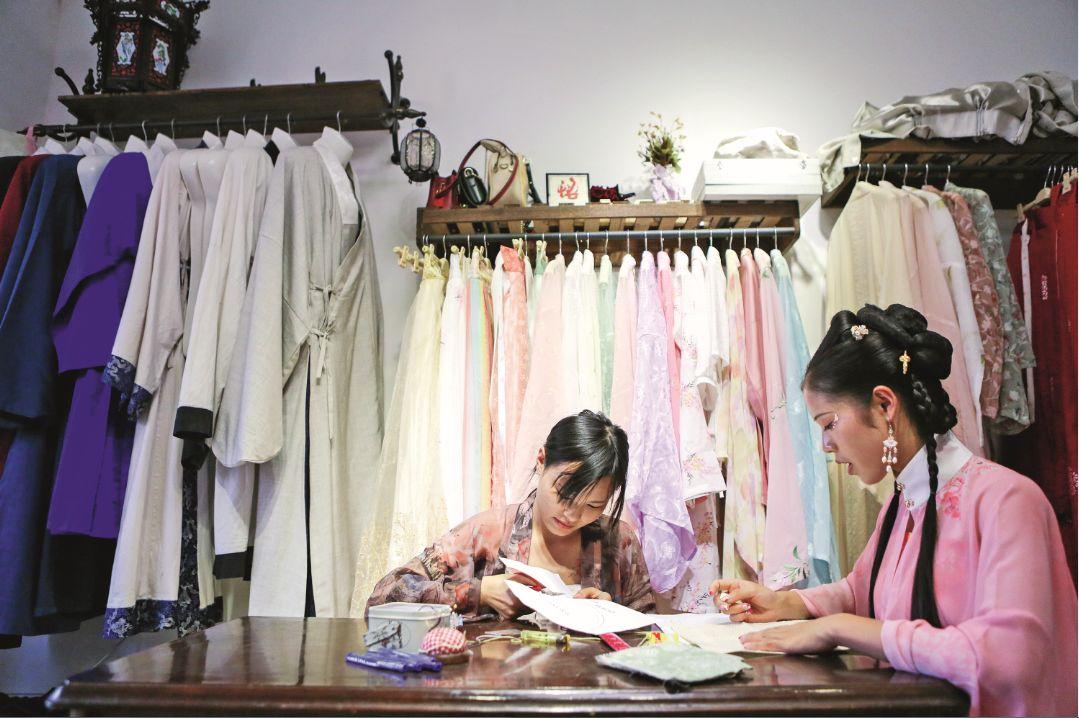 汉服逐渐向道教发展,汉服复兴从娃娃抓起