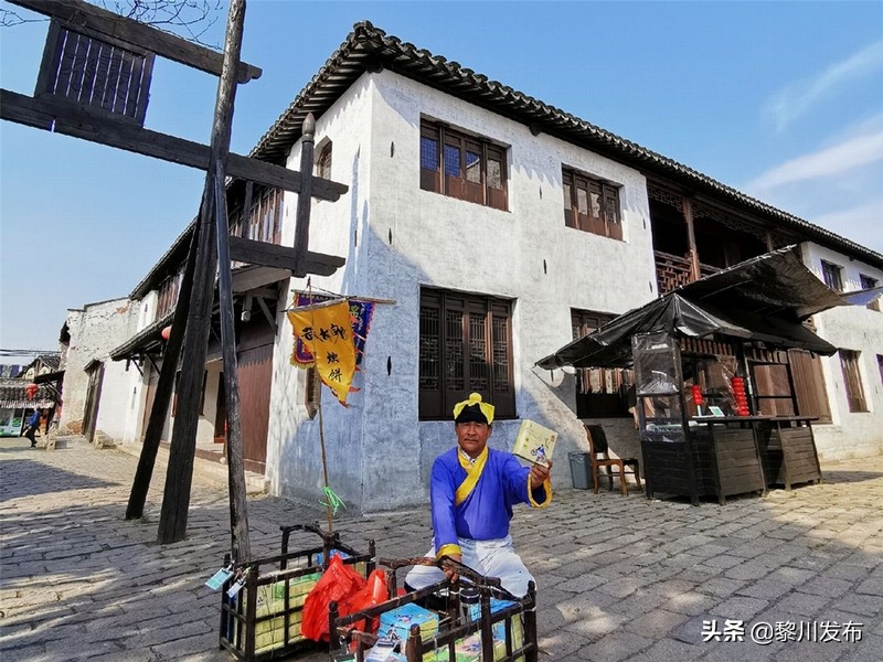 常熟沙家浜景区古人雕塑,常熟地图全图大图沙家浜