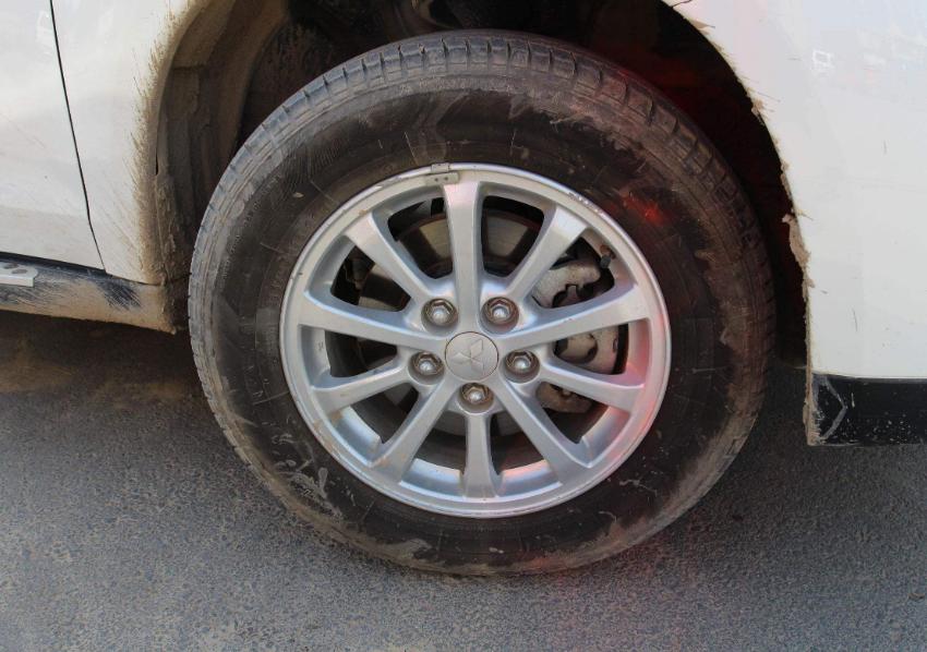 汽车有必要装防静电带吗,米其林3st防爆胎优缺点