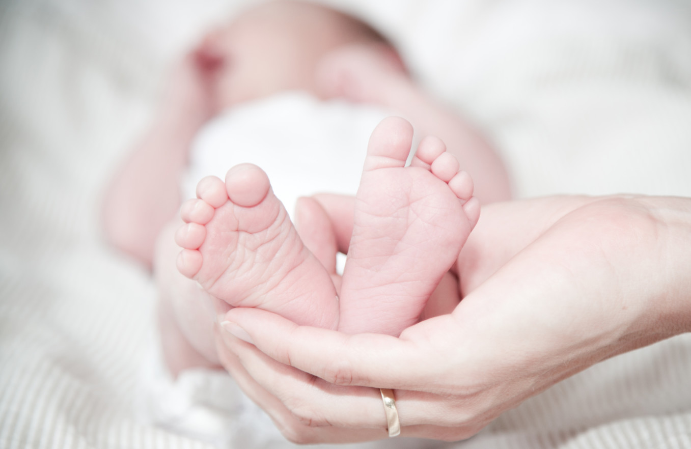 宝宝润肤霜哪个保湿效果好,宝宝用润肤乳好还是保湿霜好