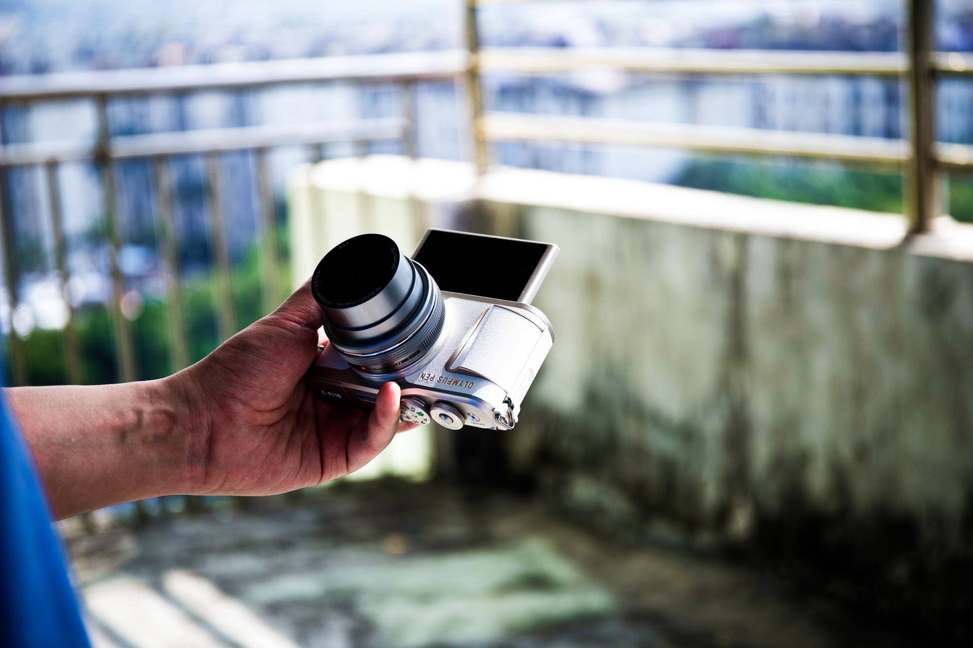 一台可以带出去的中画幅相机,奥林巴斯微单e-m10优缺点