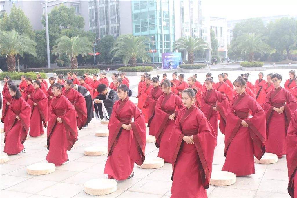 作揖礼里包含的传统文化,作揖文化礼仪