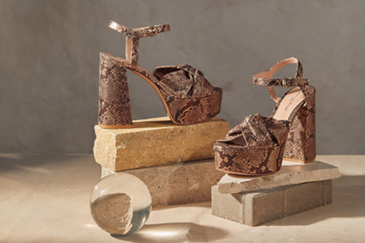 超级舒服又好看的高端女鞋,高级又很好看的女鞋