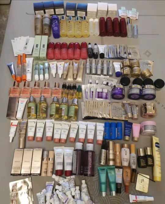 后的小样护肤品怎么辨别真假,怎么辨别护肤品是否含有铅汞成分