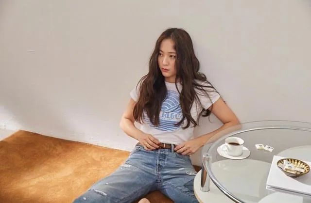 时髦又百搭的牛仔裤，却总是穿不好看？因为版型没选对