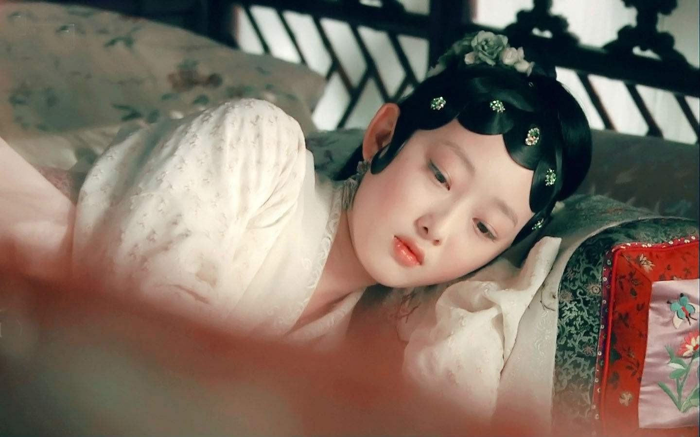 封面女明星,明星卖过期的口红