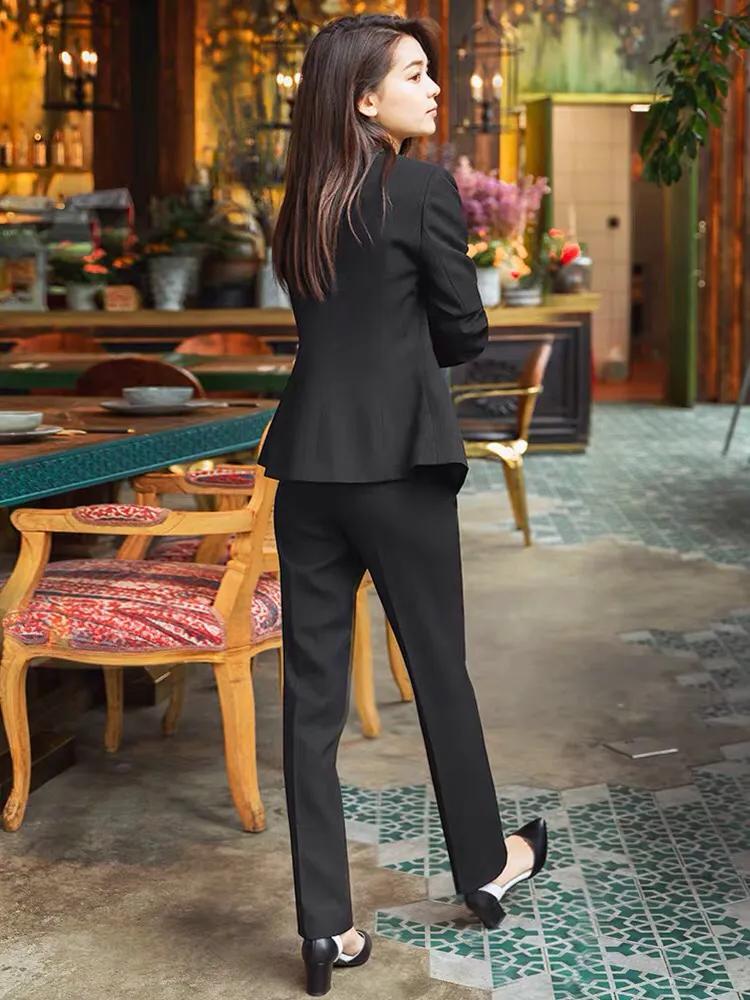 正装也穿出时髦感,西装如何穿出高级感商务正装篇