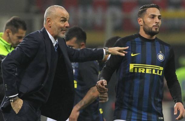 米兰逆转取胜最大功臣当属皮奥利,米兰主帅逆袭之路皮奥利