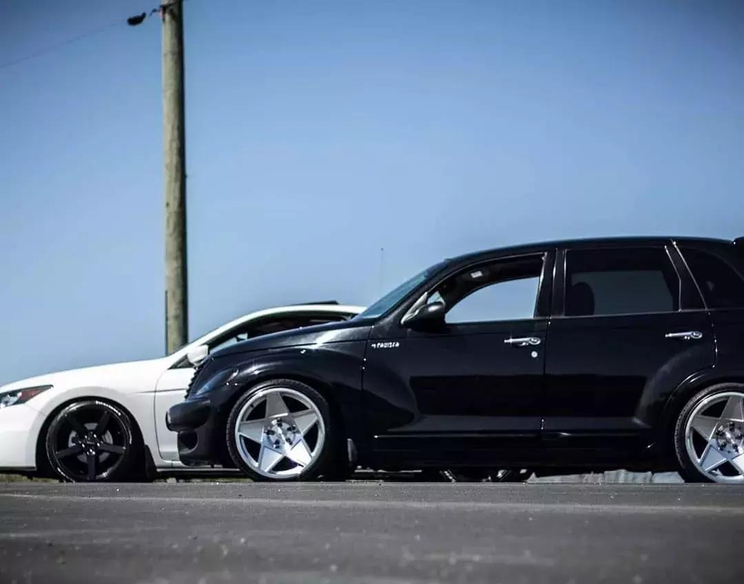 「真稀物种」再小众的车也有认真的玩家,克莱斯勒漫步者改装欣赏