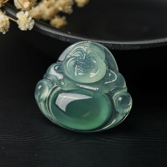 人养玉玉养人的寓意,人养玉玉养人什么意思