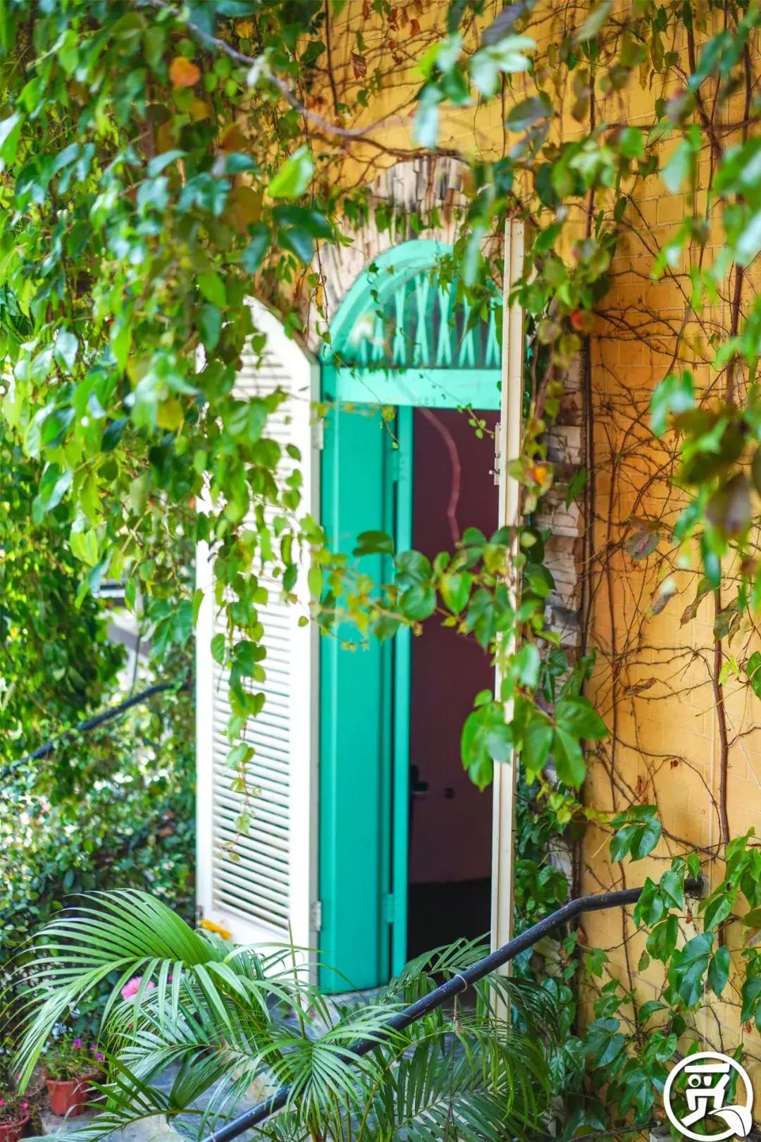 深圳「废弃染布厂」变废为宝，化身“湖畔花园”美若世外桃源！