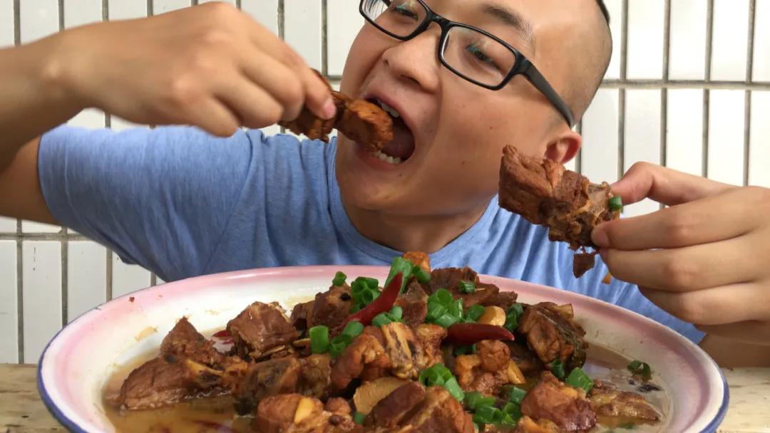 致癌薯片真的能吃吗,薯片真的是垃圾食品吗