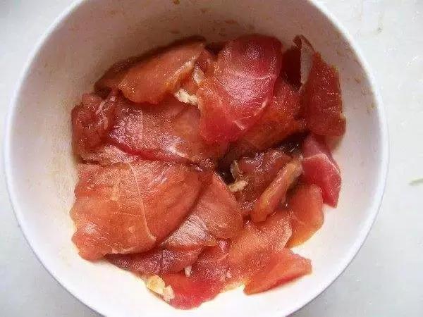 炒肉嫩滑不老的诀窍告诉你,炒肉不柴不硬的正确方法