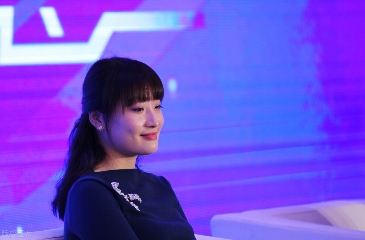 东方铁塔韩方如，酷特智能张蕴蓝，山东这2位女儿，接班掌管企业