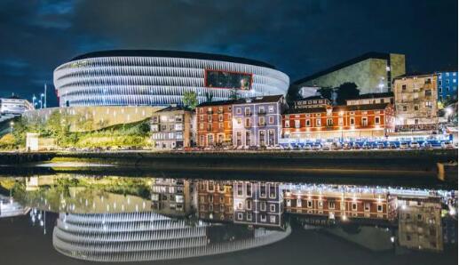 欧洲杯每场比赛都在同一个球场吗,欧洲杯各场比赛地点列表