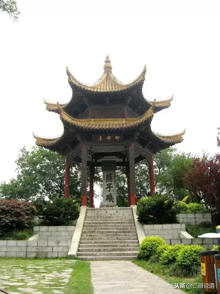 南京栖霞区燕子矶镇,明朝南京栖霞山上古寺