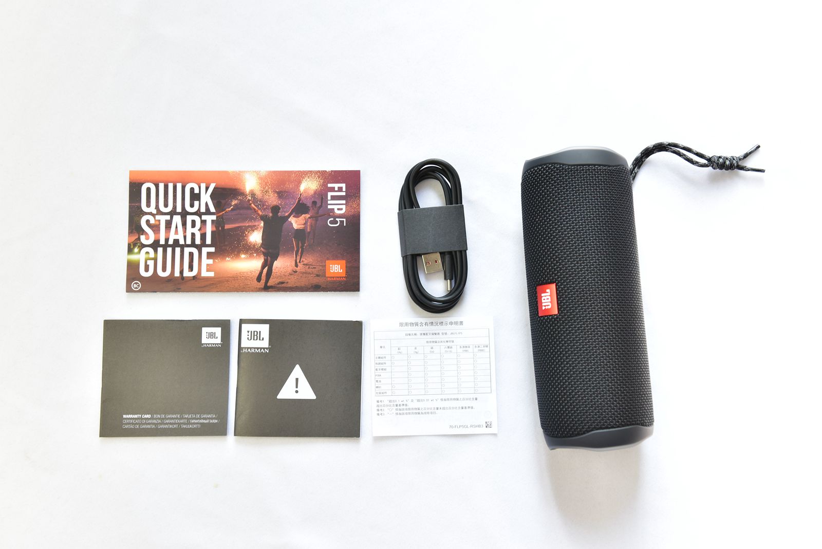 拼多多上jbl蓝牙音箱靠谱吗,jblflip5蓝牙音箱评测