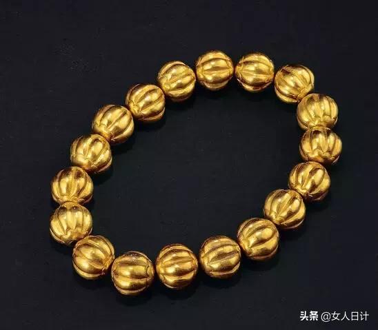 最适合穷人玩的5种手串,土豪看价值连城的东西