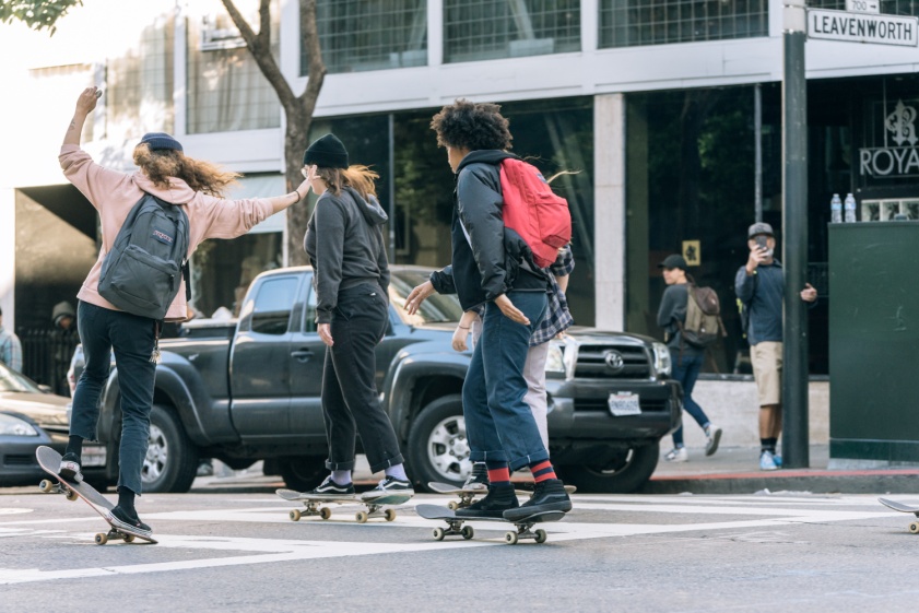 京东为你点亮箱包时尚新look,不再苦等11.11