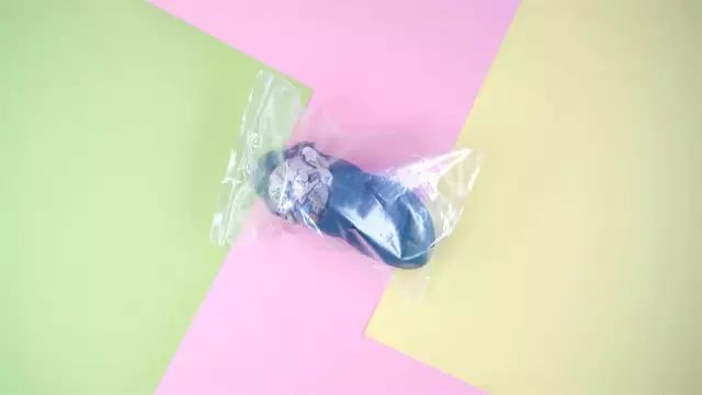 哪个牌子的凉鞋不磨脚,高跟鞋凉鞋磨脚怎么办