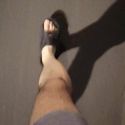 咕咚软弹运动拖鞋,舒适运动吸汗防臭透气久站不累