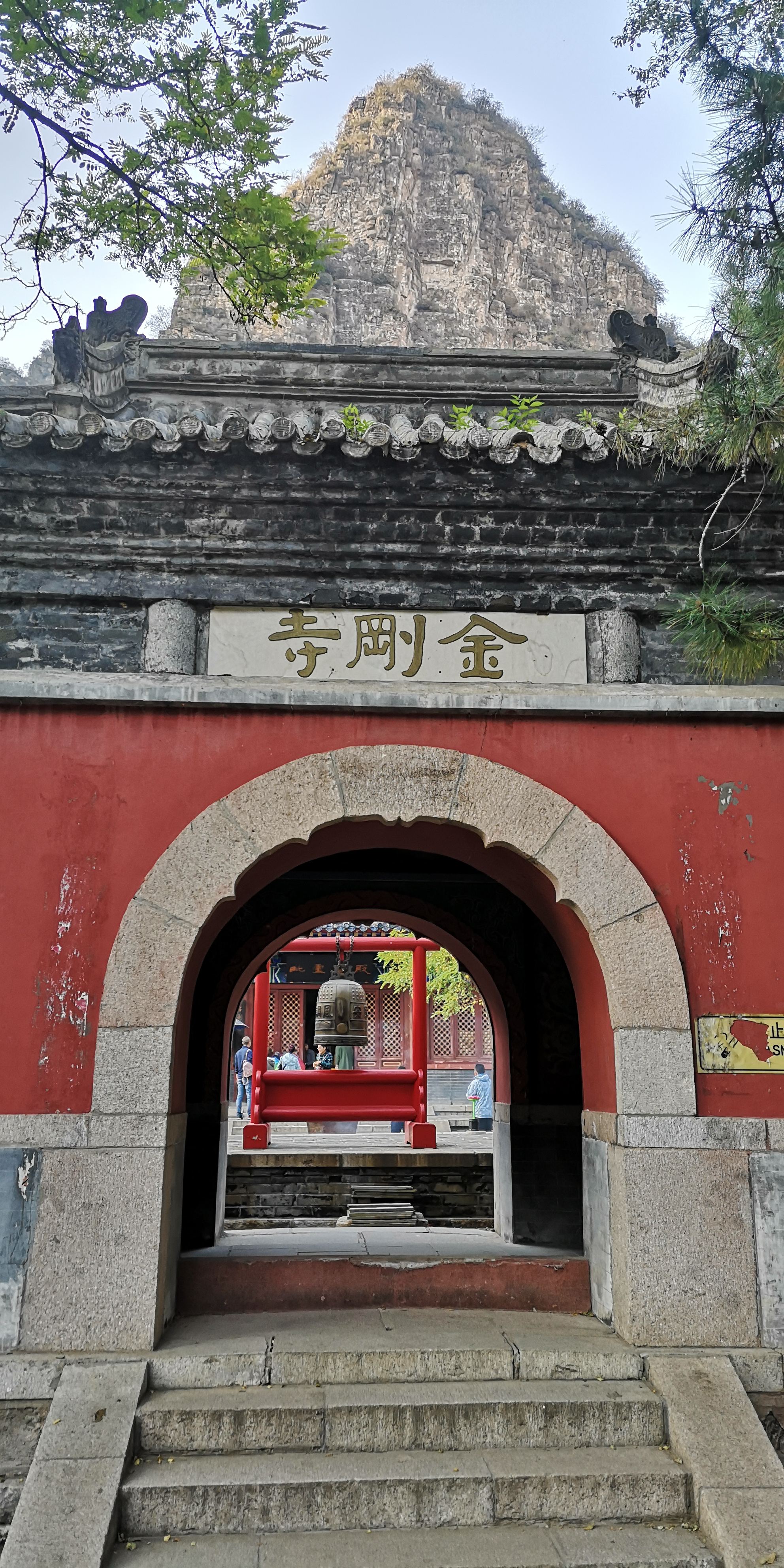 龙庆峡坐船,北京龙庆峡旅游攻略