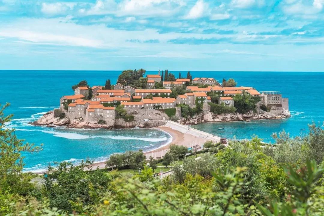 2020年「小众国家旅游指南」欧洲国家的物价，比东南亚还便宜