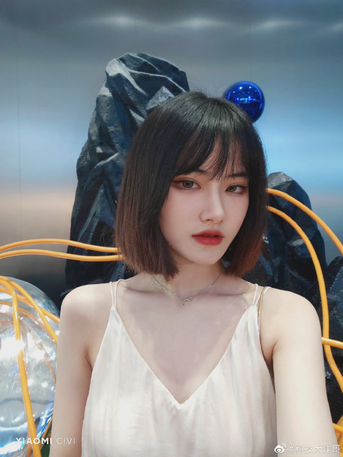 小米civi和oppofindx3自拍怎么样,小米civi测评科技美学