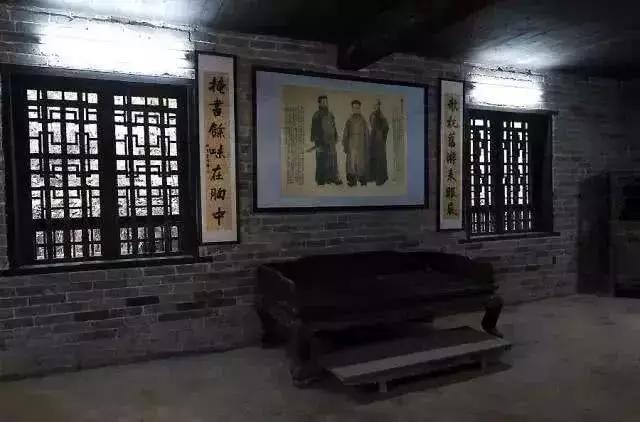 做人应学杜月笙经商应学胡雪岩,做人要学杜月笙做事要学褚时健