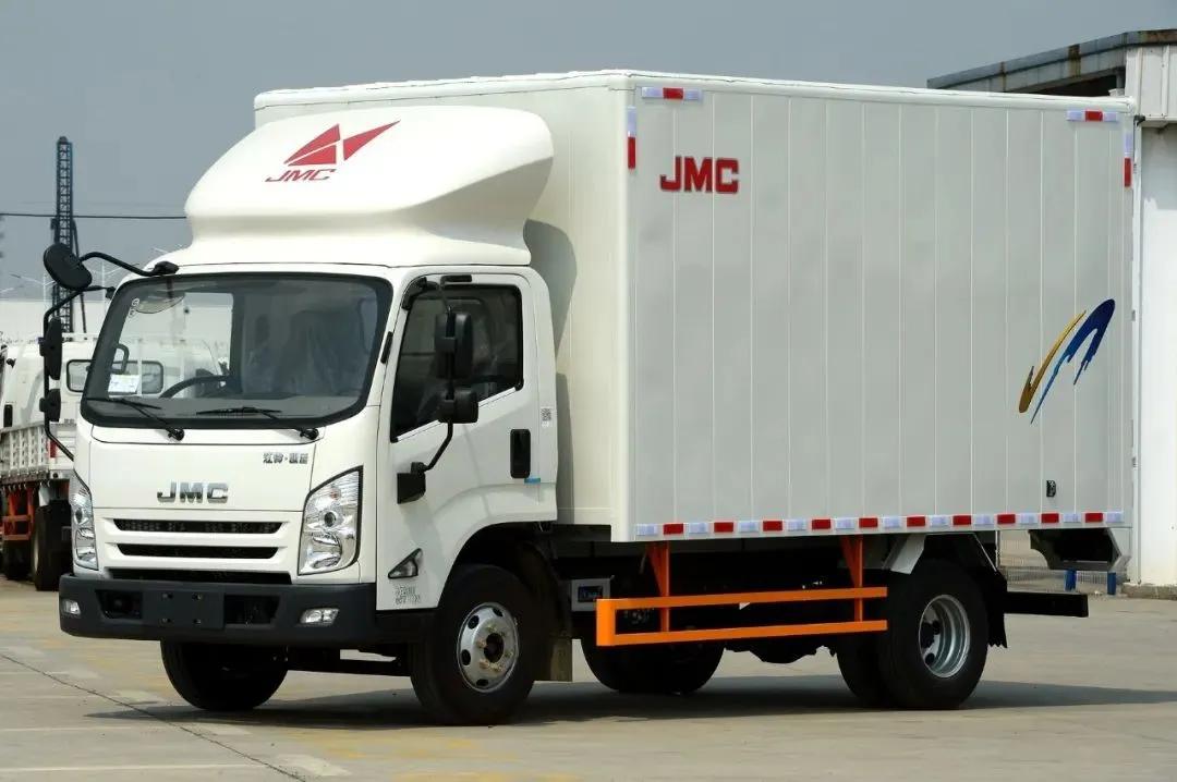 东风轻卡和江铃轻卡哪个质量好,江淮轻卡车和江铃轻卡车谁好