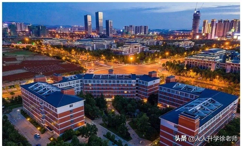 昆明昆三中高中录取分数线,昆明初中昆三中排名一览表