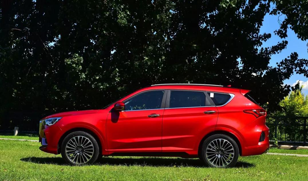 销量王上市一年就换代,AT换成双离合!网友:奇瑞终于会玩把戏了