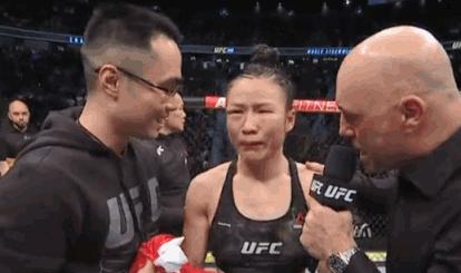 从酒店前台到冠军她从未放弃，河*姑北**娘张伟丽，这个女孩真“帅”！