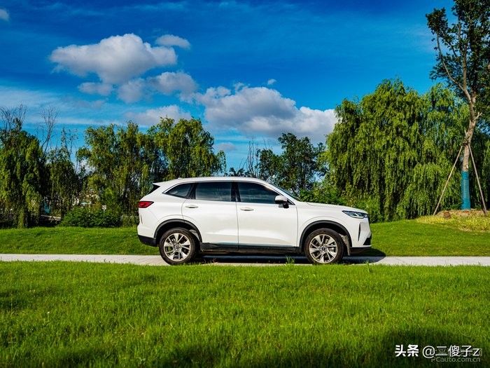 国民神车哈弗h6实用性,大众选车