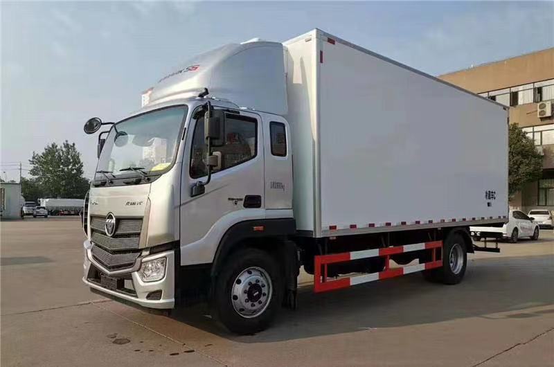 福田欧马可排半轻卡,欧马可属于福田的高端车吗