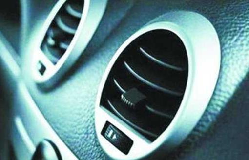 汽车加空调制冷剂教程,汽车空调制冷剂加一次多少钱