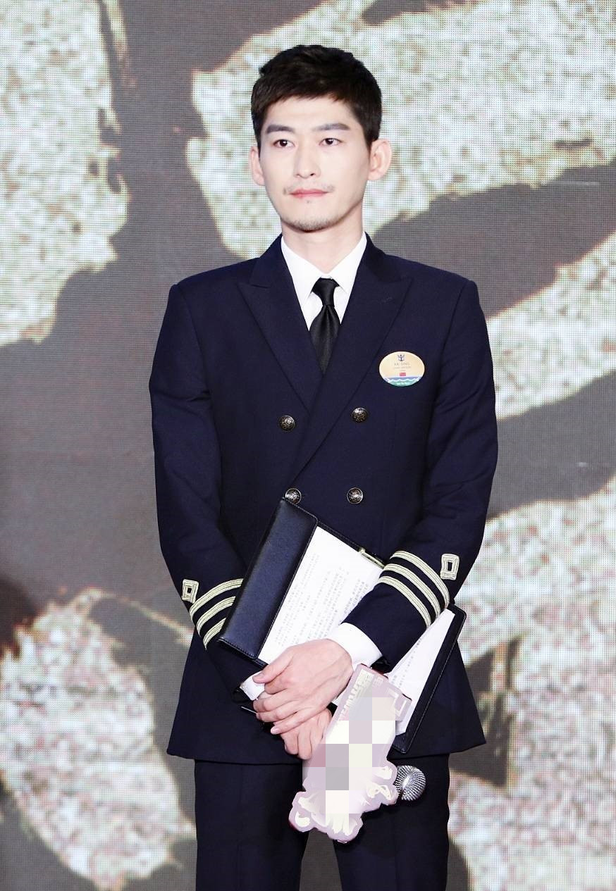 张翰显胖,张翰帅气有型气场全开