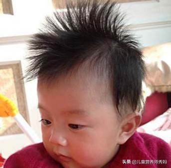 头发剃了重新长出来变得稀少,头发稀少适合剃平头吗