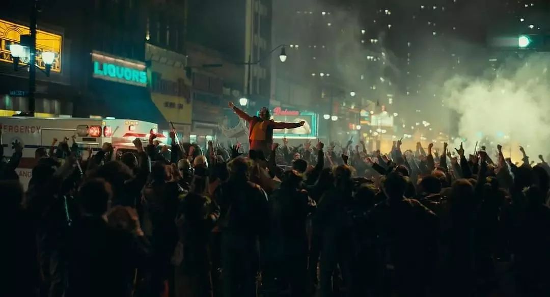 卸完妆怎么看出来卸干净了,卸完妆眼睛看事情发白