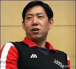 中国女排历届教练名单及辉煌历程,女排新主教练简介