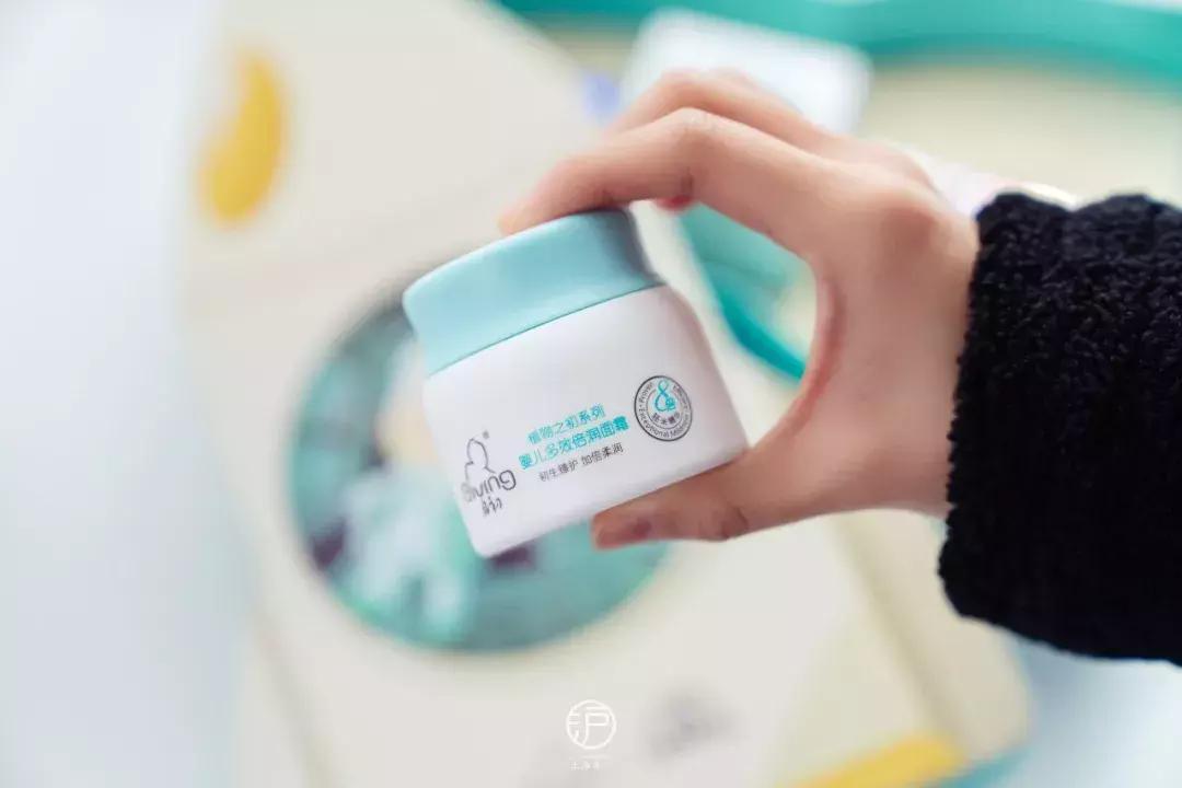 启初和郁美净是一家吗,启初和朵朵贝儿哪个好