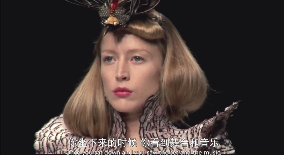 麦昆在时尚界的地位,时尚鬼才麦昆